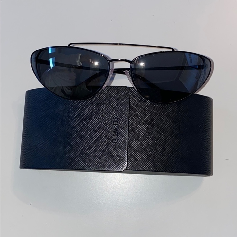 Prada Cat Eye Black Occiali Da Sole Sunglasses - Picture 6 of 11